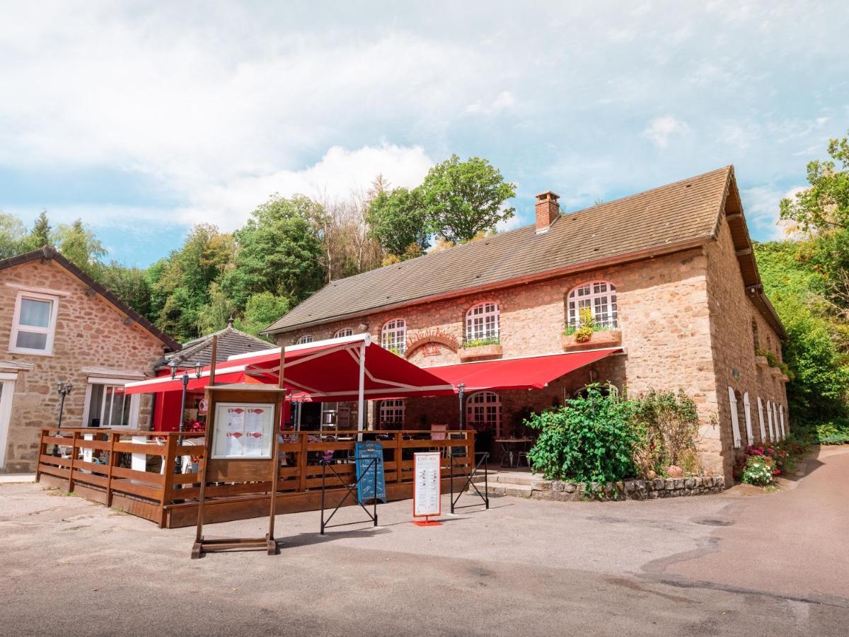 La Vieille Auberge Du Lac Saint-Agnan  エクステリア 写真